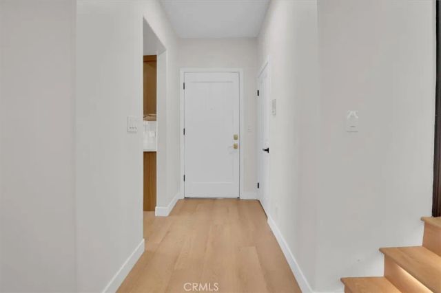 621 E Olive Avenue 106, Burbank, CA 91501