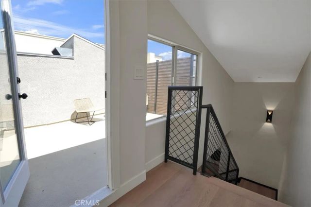 621 E Olive Avenue 106, Burbank, CA 91501