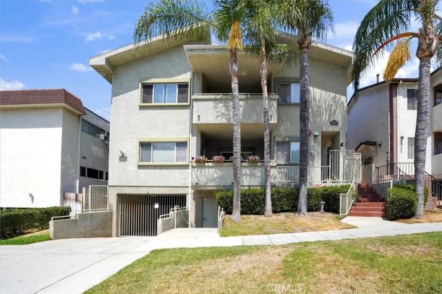 621 E Olive Avenue 106, Burbank, CA 91501