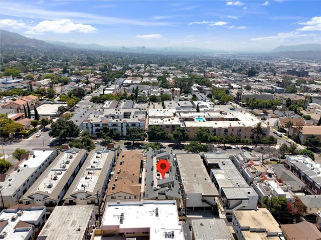 621 E Olive Avenue 106, Burbank, CA 91501