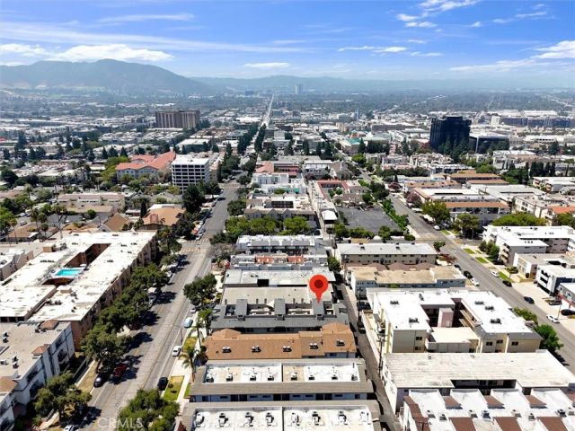 621 E Olive Avenue 106, Burbank, CA 91501