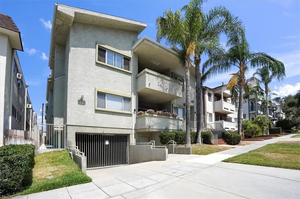 621 E Olive Avenue 106, Burbank, CA 91501