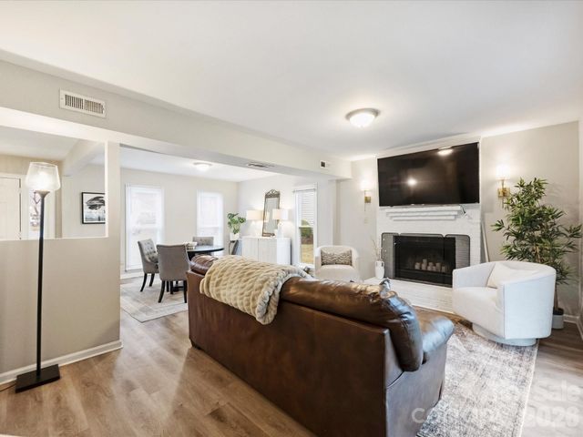 10233 Fairway Ridge Road, Charlotte, NC 28277