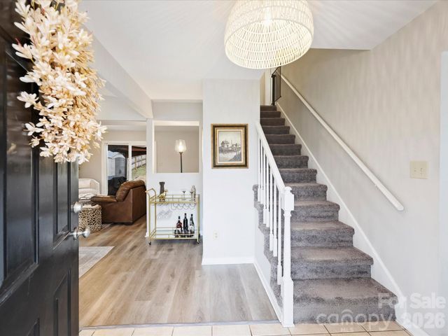 10233 Fairway Ridge Road, Charlotte, NC 28277