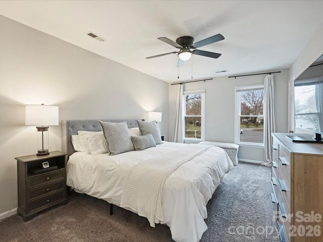 10233 Fairway Ridge Road, Charlotte, NC 28277