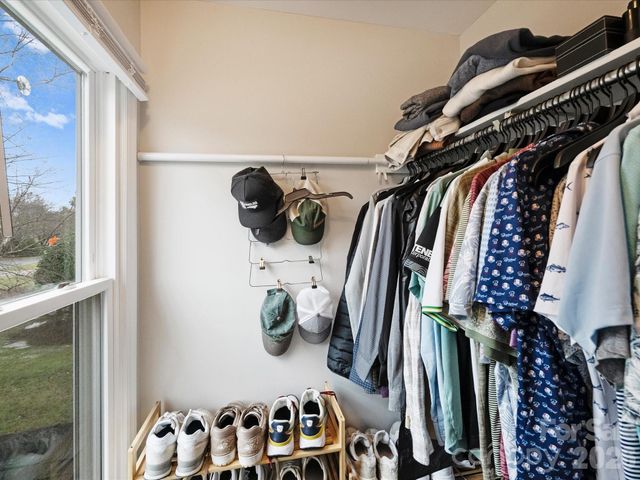 10233 Fairway Ridge Road, Charlotte, NC 28277