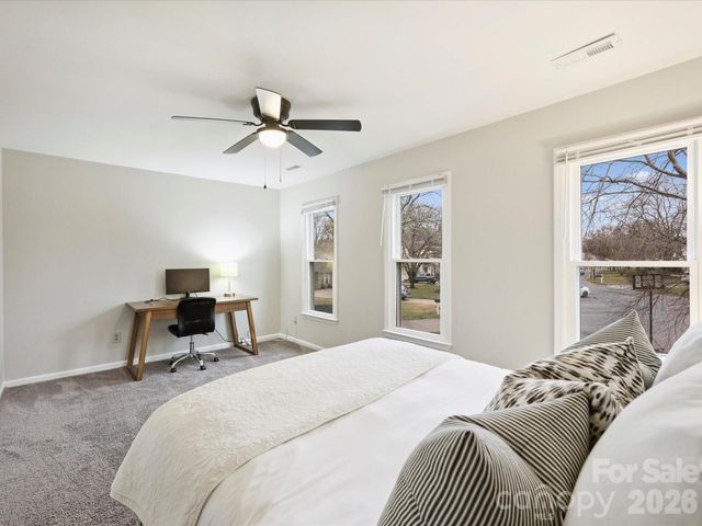 10233 Fairway Ridge Road, Charlotte, NC 28277