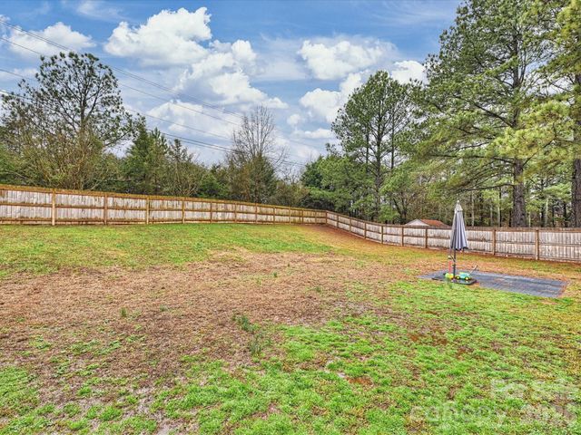 10233 Fairway Ridge Road, Charlotte, NC 28277