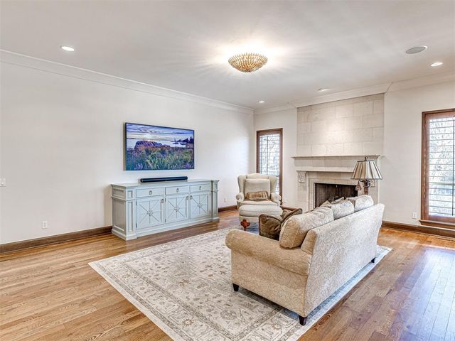 405 Flint Ridge Court, Norman, OK 73072