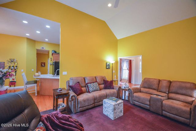 13 Deerwood Lane, Pinehurst, NC 28374
