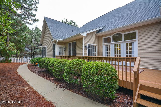 13 Deerwood Lane, Pinehurst, NC 28374