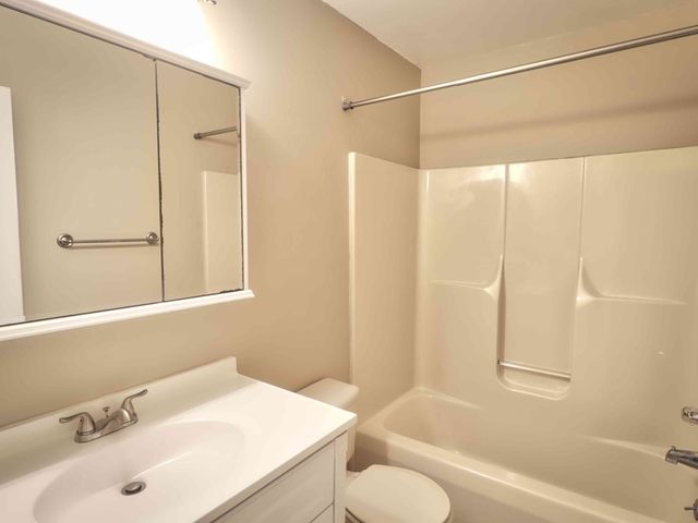 613 Joshua Drive, Clarksville, TN 37042