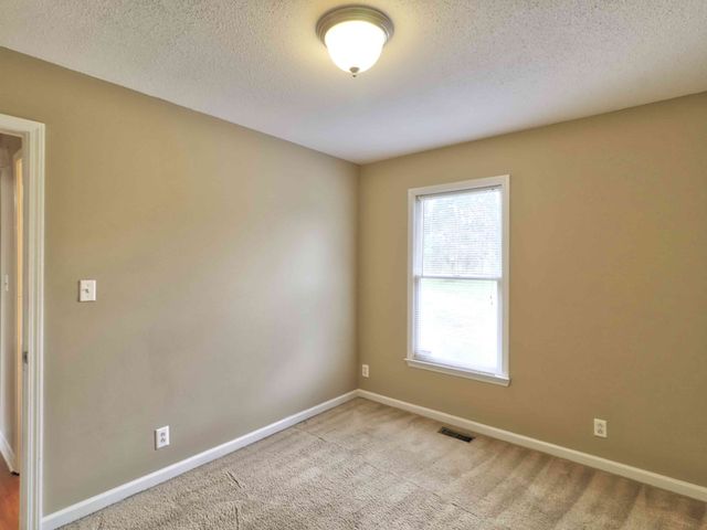 613 Joshua Drive, Clarksville, TN 37042