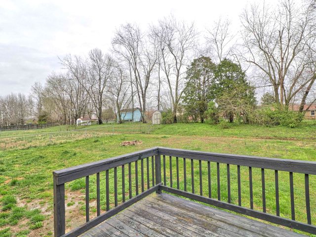 613 Joshua Drive, Clarksville, TN 37042