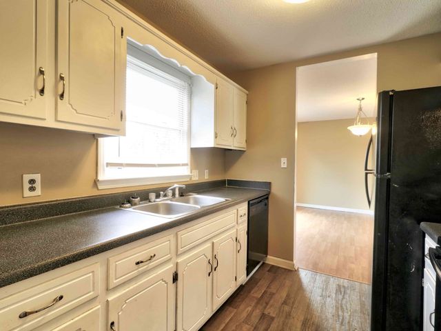 613 Joshua Drive, Clarksville, TN 37042