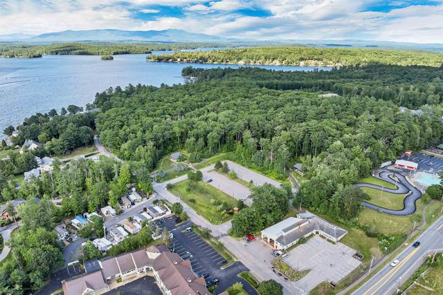 8 Leisure Time Lane, Laconia, NH 03247