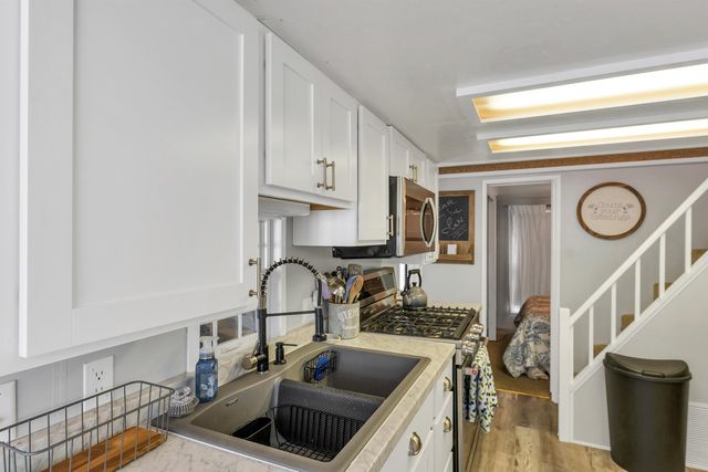 8 Leisure Time Lane, Laconia, NH 03247