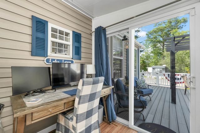 8 Leisure Time Lane, Laconia, NH 03247