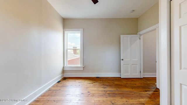 719 Lampton St, Louisville, KY 40203