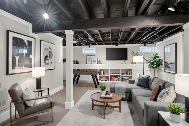 12 Patrick Dr, Northborough, MA 01532