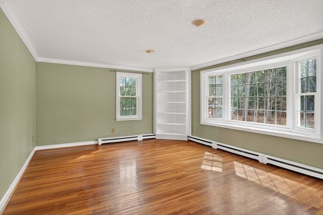 12 Patrick Dr, Northborough, MA 01532