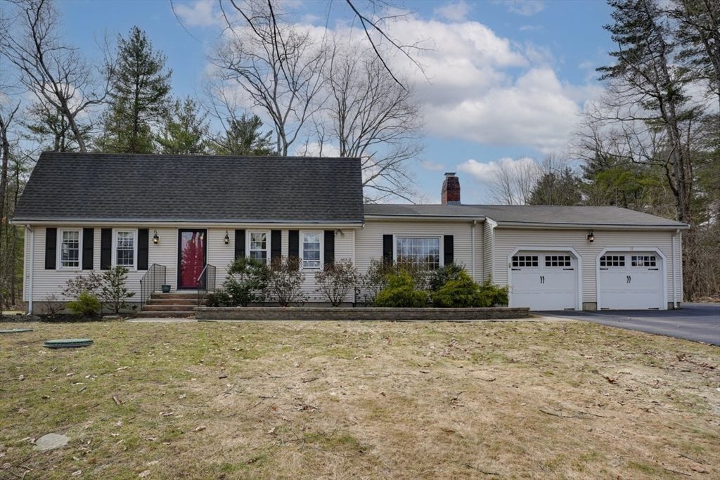 12 Patrick Dr, Northborough, MA 01532