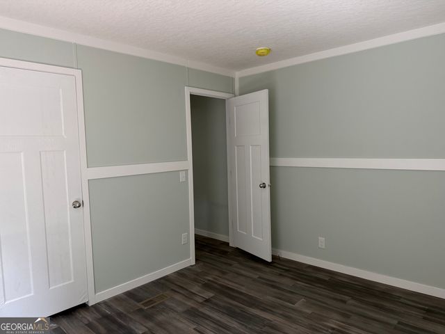 925 Harrison Road, Carrollton, GA 30117
