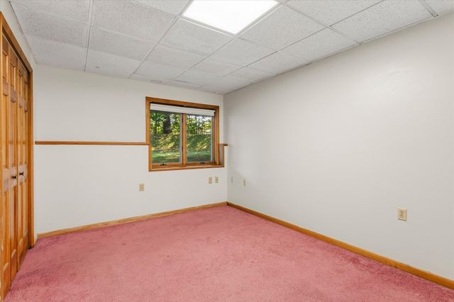 14 Buckingham Lane, Haverhill, MA 01835