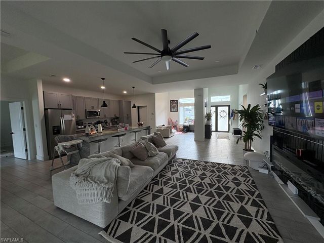 2606 10th ST SW, Lehigh Acres, FL 33976