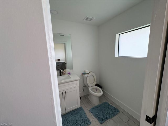 2606 10th ST SW, Lehigh Acres, FL 33976