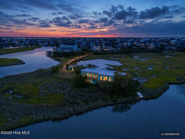 957 Broadway Street, Surf City, NC 28445