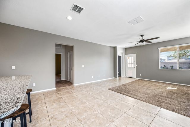 31027 W MULBERRY Drive, Buckeye, AZ 85396