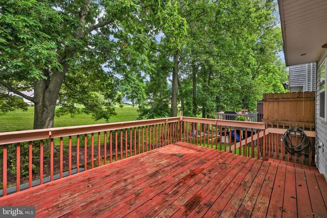 126 RIDERS WAY, Lebanon, PA 17042