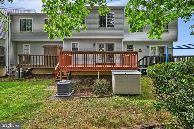 126 RIDERS WAY, Lebanon, PA 17042