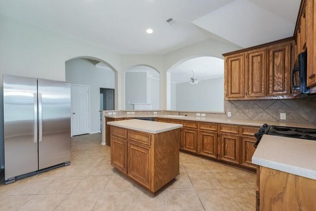 17223 Verdant Willow Way, Houston, TX 77095