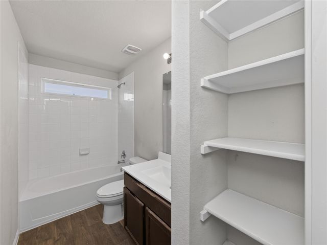 353 Blue Sage DR, Leander, TX 78641