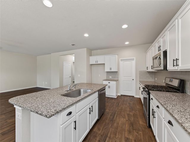353 Blue Sage DR, Leander, TX 78641