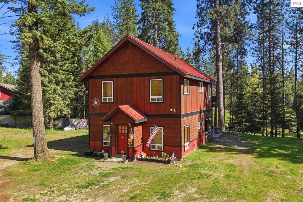 2206 Gypsy Bay Rd, Sagle, ID 83860 photo 1