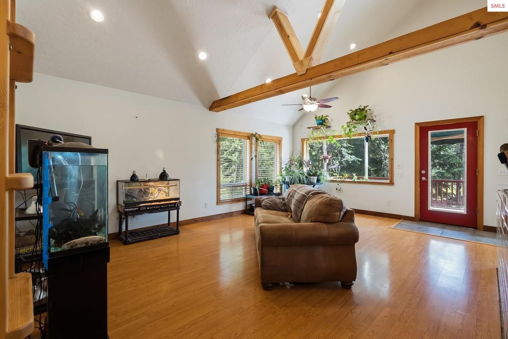 2206 Gypsy Bay Rd, Sagle, ID 83860 photo 4