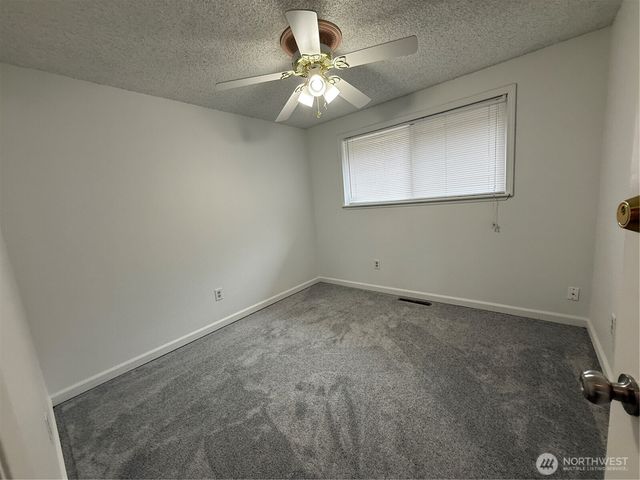 18220 E State Route 106, Belfair, WA 98528