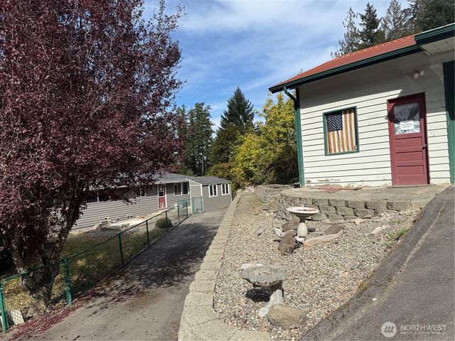 18220 E State Route 106, Belfair, WA 98528