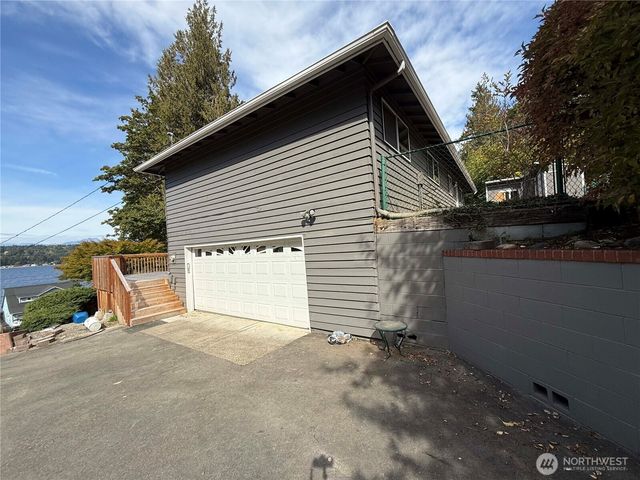 18220 E State Route 106, Belfair, WA 98528