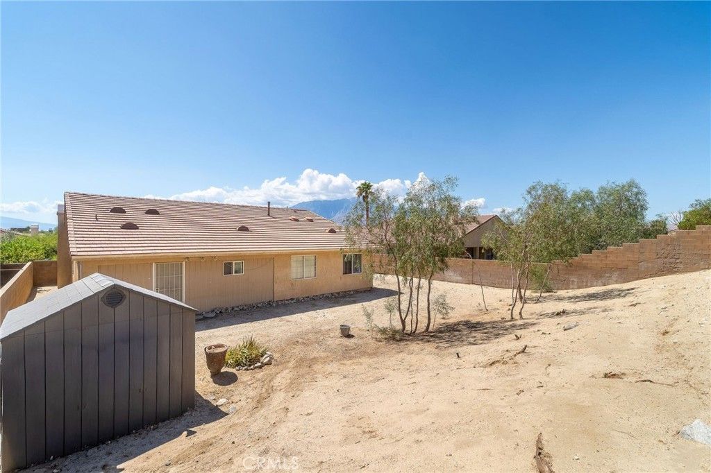 Image 33 of property listing at 65866 Estrella, Desert Hot Springs, CA 92240