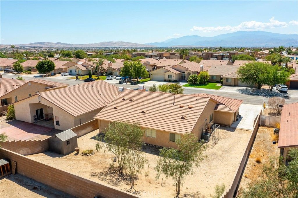 Image 41 of property listing at 65866 Estrella, Desert Hot Springs, CA 92240