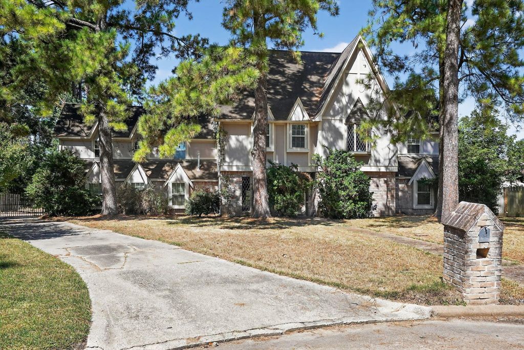 8014 Beaufort Drive, Spring, TX 77379