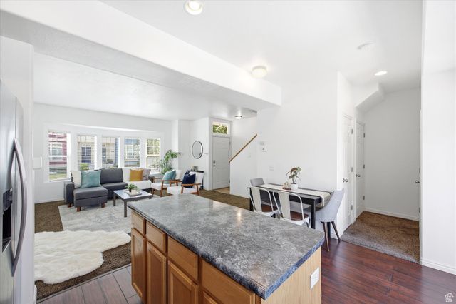 1546 S 850 W, Woods Cross, UT 84087