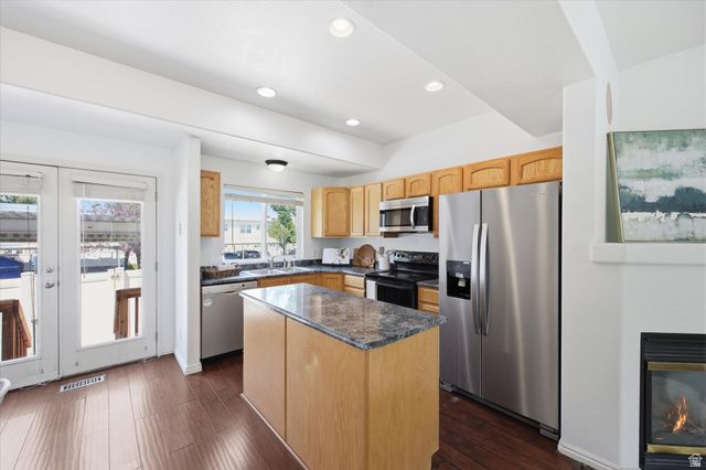 1546 S 850 W, Woods Cross, UT 84087