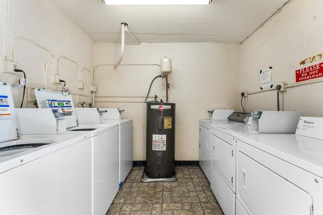 340 NW 19th Street 2020, Boca Raton, FL 33432