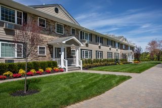 315 Robinson Avenue 315-4, Patchogue, NY 11772