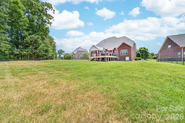 5633 Old Town Lane, Gastonia, NC 28056